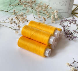 Нитки швейные для трикотажа, Omega 139, желтый №120  200м, 602Н