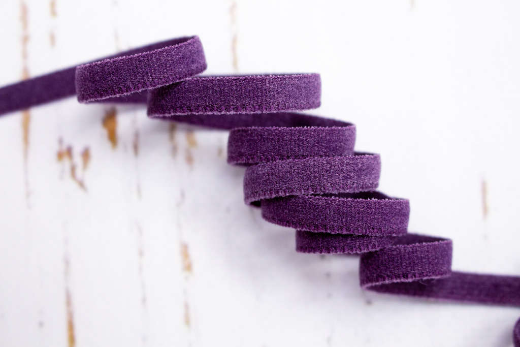 Отделочная резинка стрейч,  6 мм, фиолетовый 2653ТР